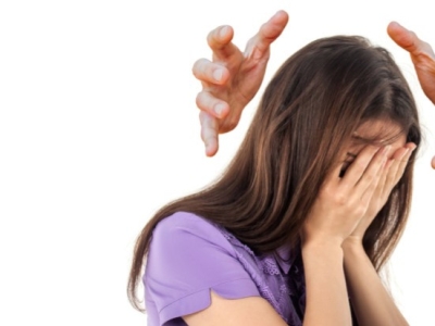 Alimentos que no debes comer si sufres migraña