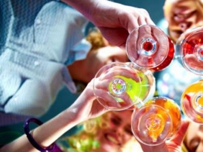 Las 5 cosas que no deberias comer antes de salir de copas